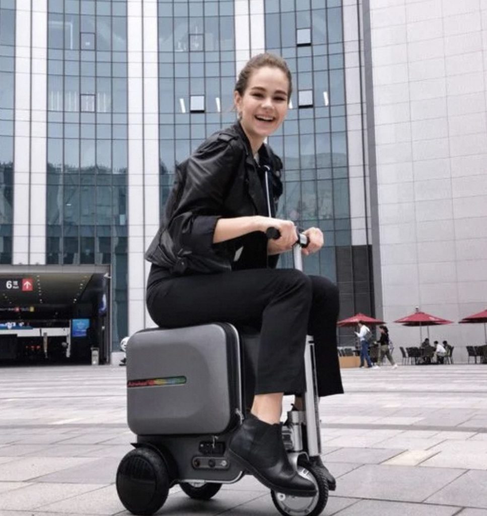 smart riding suitcase