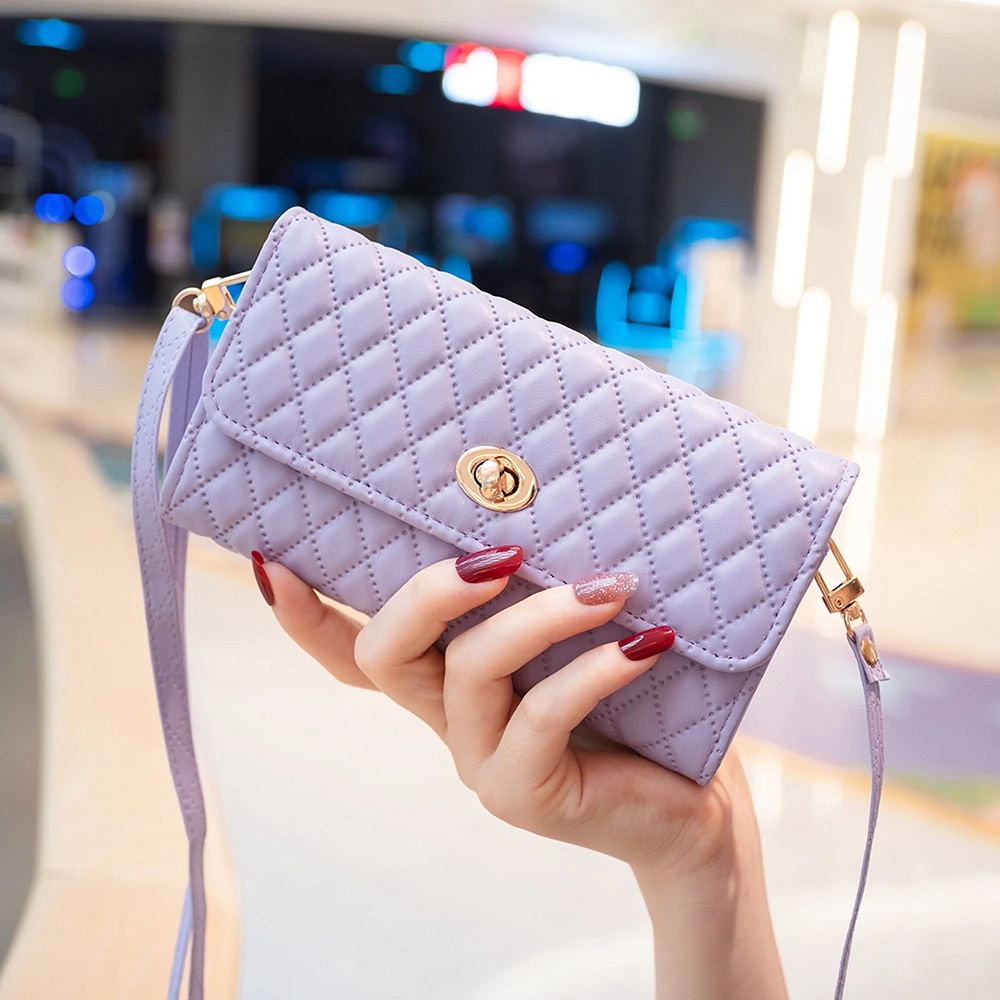 purple purse