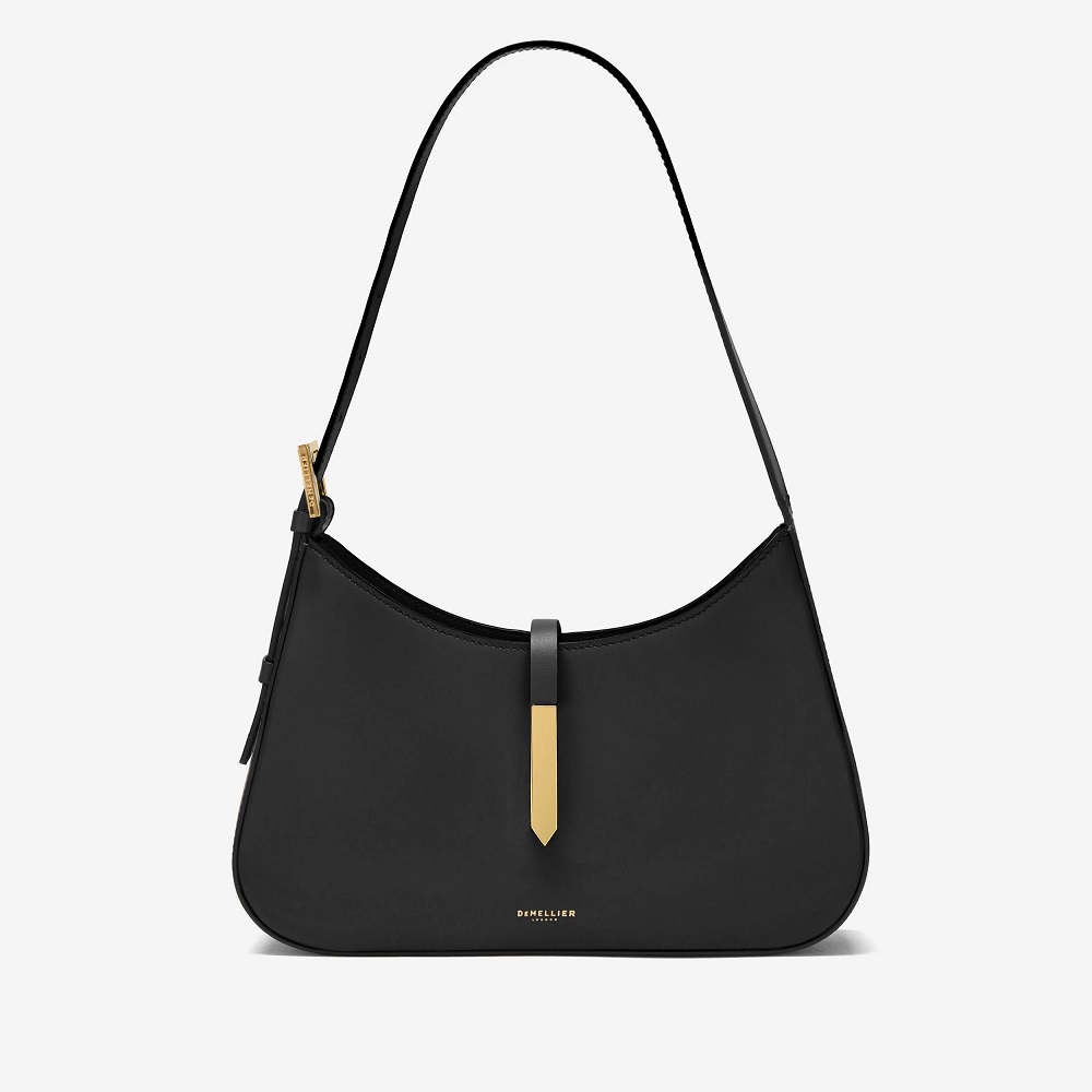 black shoulder purse
