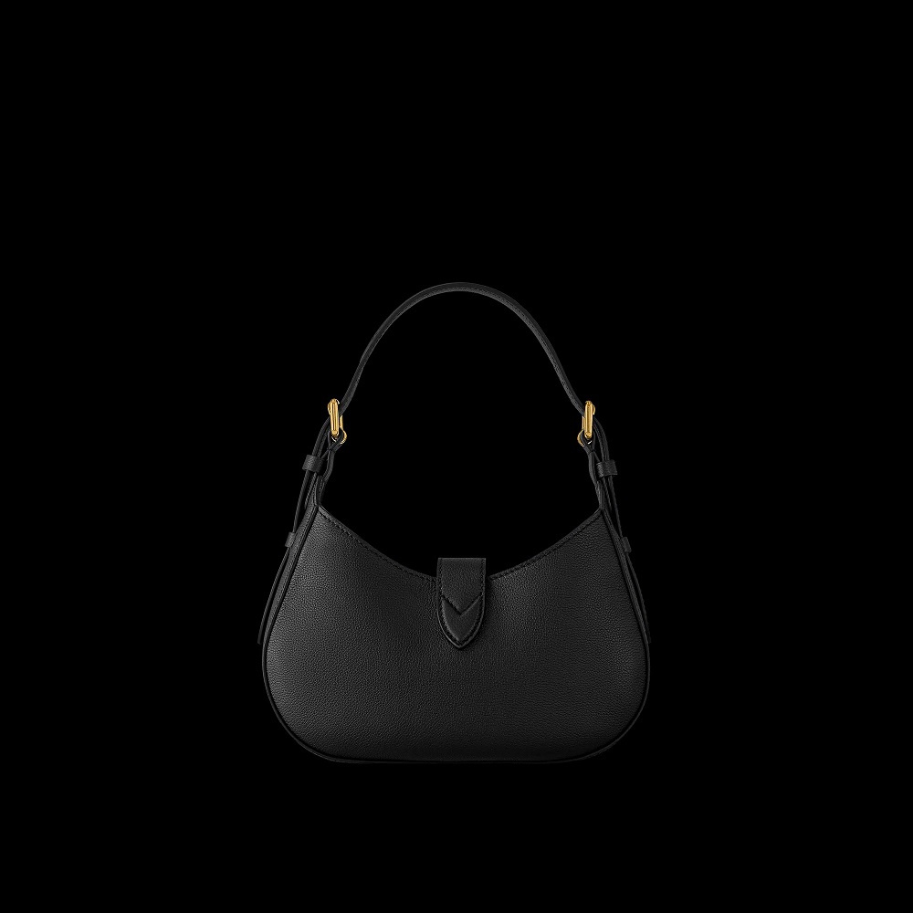 black shoulder purse
